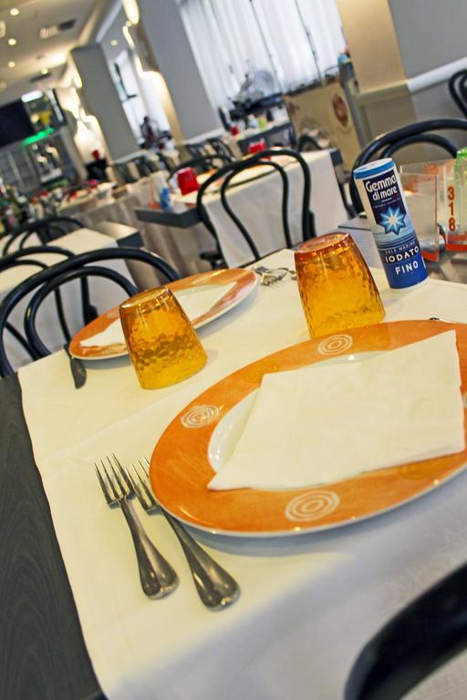 Hotel Genty Rimini Zewnętrze zdjęcie